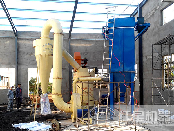 雷蒙磨粉生產現場