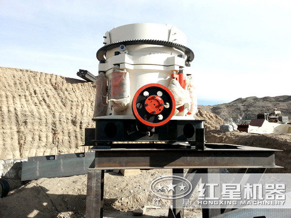 圓錐破碎機生產現場