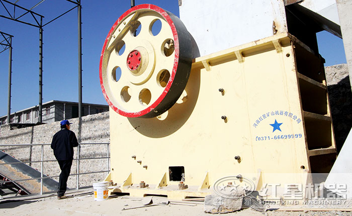 紅星碎石機作業現場 紅星碎石機作業現場