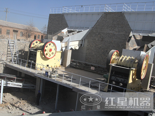 顎式破碎機 顎式破碎機