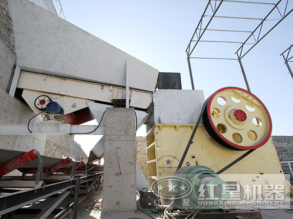 開采石場賺錢嗎？砂石設(shè)備如何選配更劃算？