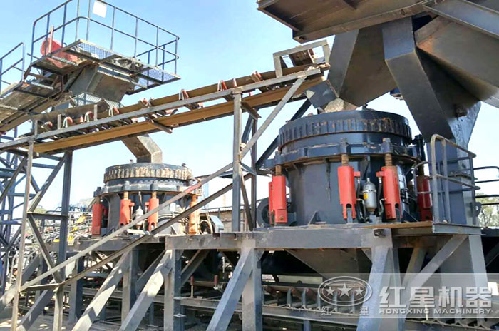 其他型號的小型打沙機作業現場 其他型號的小型打沙機作業現場