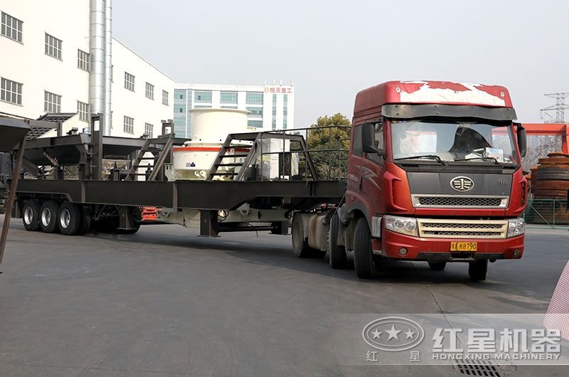 輪胎移動制砂設備發貨現場