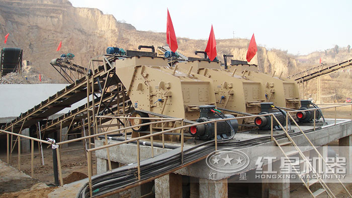 反擊式碎石機(jī)針對(duì)中等硬度的石料破碎效果非常好 反擊式碎石機(jī)針對(duì)中等硬度的石料破碎效果非常好