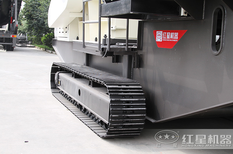 履帶細(xì)節(jié)實拍 履帶細(xì)節(jié)實拍