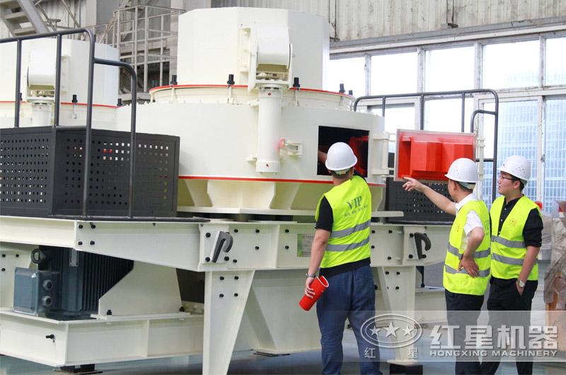 考察購機的用戶依然很多 考察購機的用戶依然很多