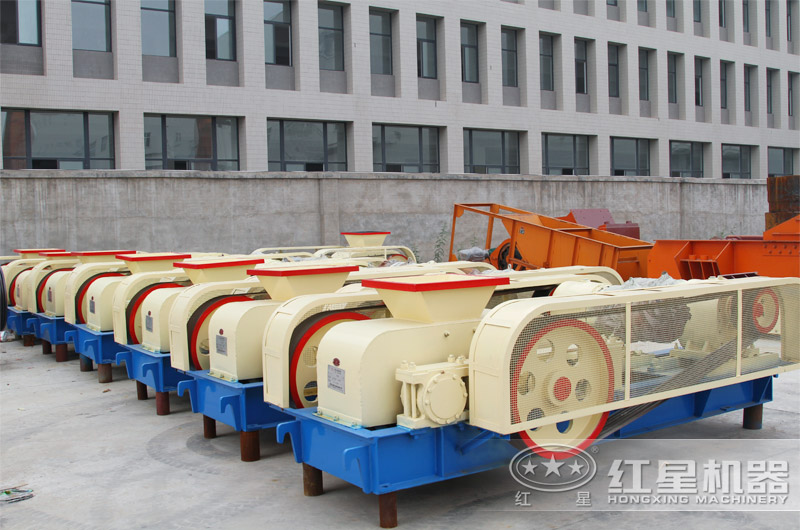 對(duì)輥破碎機(jī)技術(shù)參數(shù)以及報(bào)價(jià)簡(jiǎn)介 對(duì)輥破碎機(jī)技術(shù)參數(shù)以及報(bào)價(jià)簡(jiǎn)介