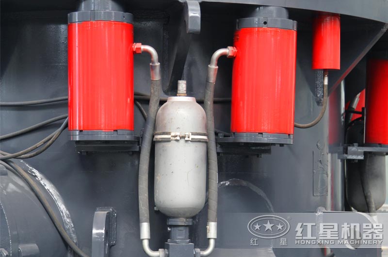 復合型圓錐破碎機細節圖 復合型圓錐破碎機細節圖