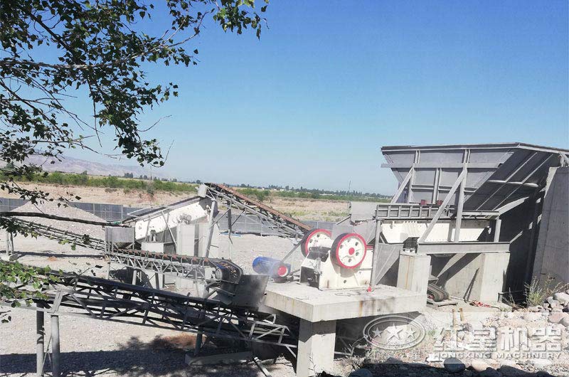 石料加工現場 石料加工現場