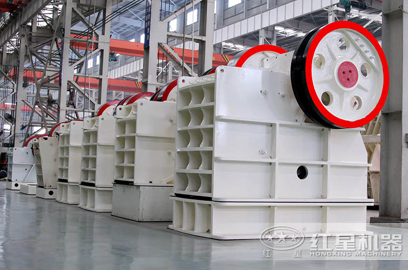 粗破設備顎式破碎機貨源充足 粗破設備顎式破碎機貨源充足