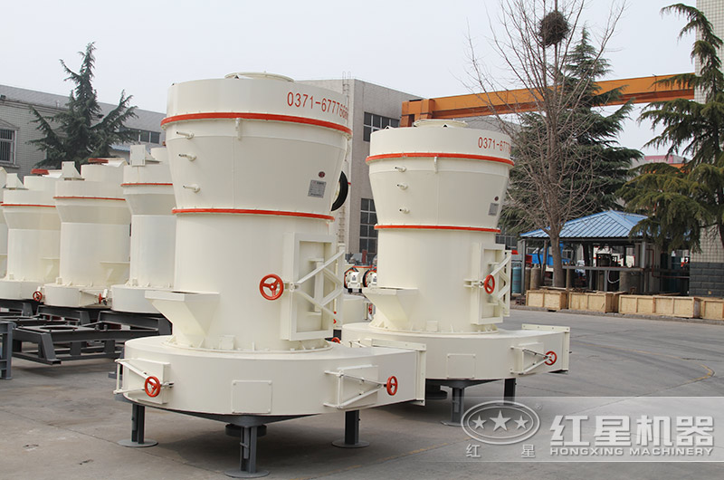 雷蒙磨粉設備廠區(qū)實拍 雷蒙磨粉設備廠區(qū)實拍