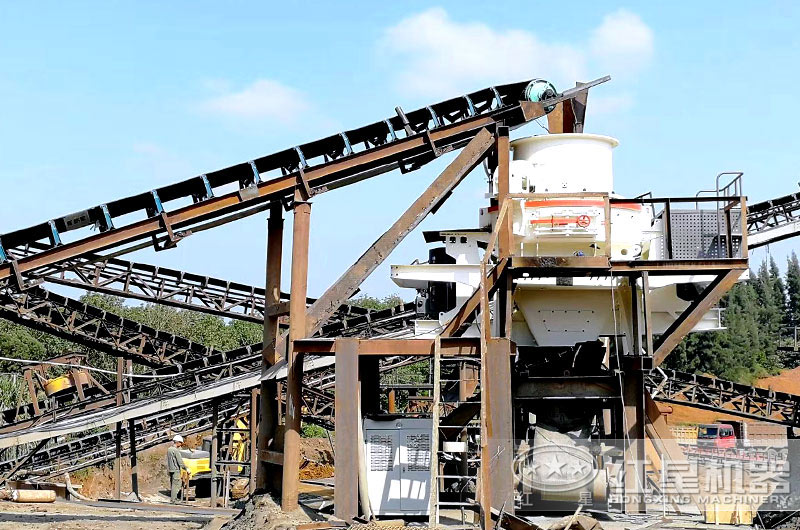 沖擊式制砂機(jī)作業(yè)現(xiàn)場(chǎng) 沖擊式制砂機(jī)作業(yè)現(xiàn)場(chǎng)