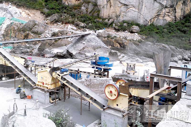 石灰石制沙生產線現場 石灰石制沙生產線現場