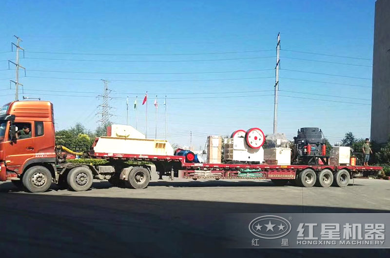 破碎機發貨現場 破碎機發貨現場