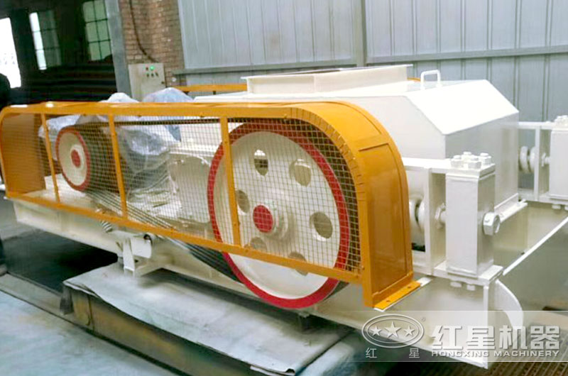 對輥式制砂機實拍圖片 對輥式制砂機實拍圖片