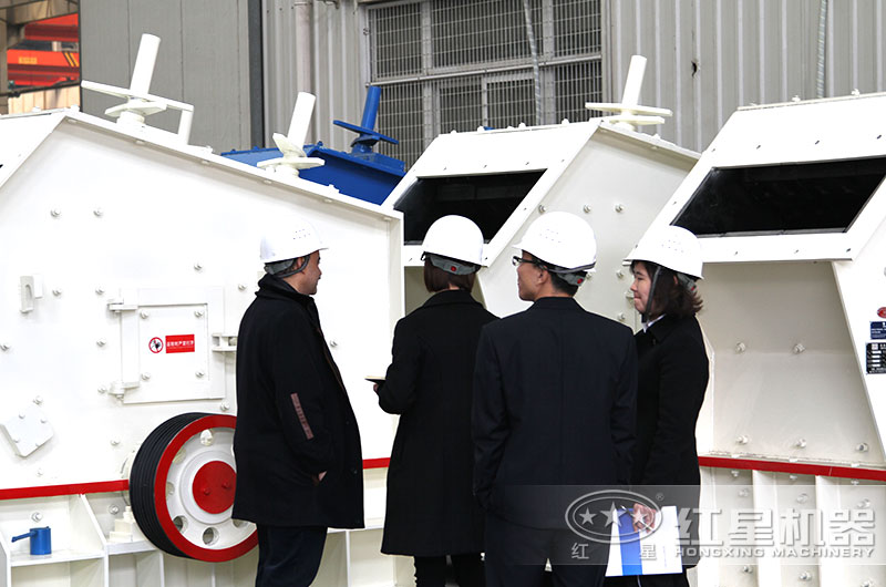 1214反擊破碎機(jī)參數(shù)_報價是多少? 1214反擊破碎機(jī)參數(shù)_報價是多少?