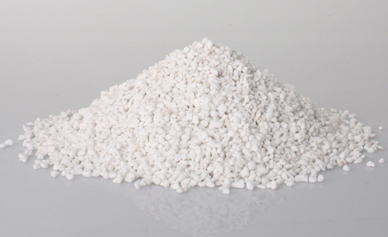 珍珠巖粉碎后有哪些用途？需要哪些設備？