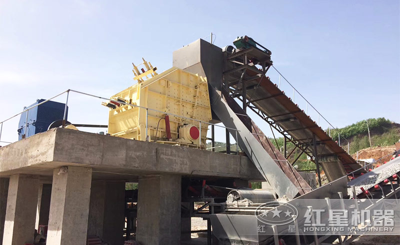 想買一臺破碎礦石的1315反擊破，多少錢？廠家給送貨嗎？