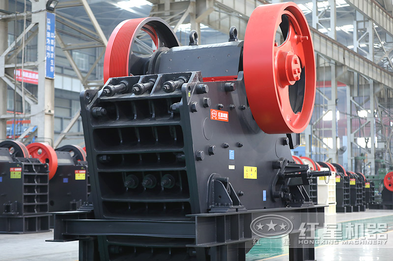 毛石破碎機型號及價格，一方毛石打出多少方碎石