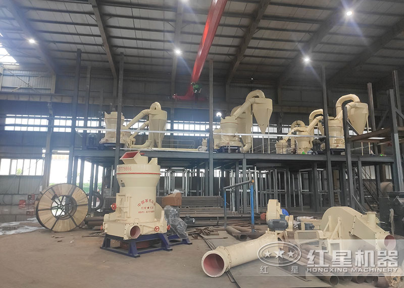 磨粉生產線中給料機、提升機現場安裝圖 磨粉生產線中給料機、提升機現場安裝圖