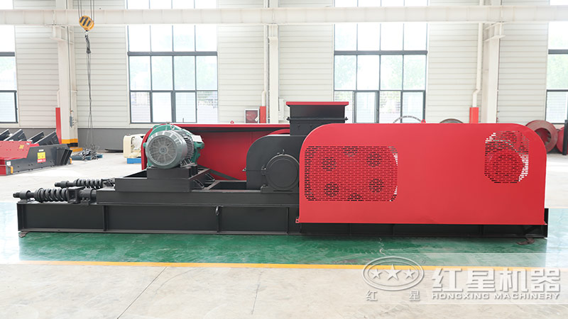 對輥破碎機車間實拍 對輥破碎機車間實拍