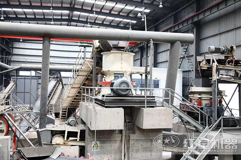 圓錐破碎機(jī)用于毛石細(xì)碎加工 圓錐破碎機(jī)用于毛石細(xì)碎加工