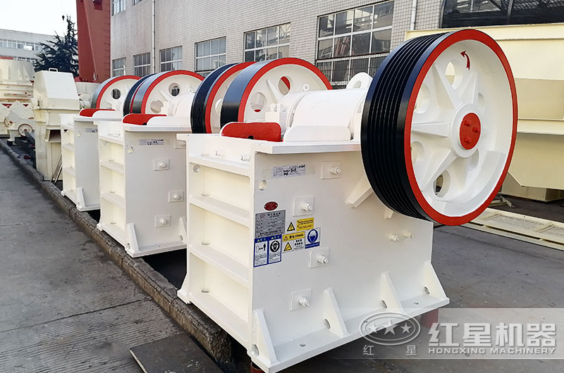 小型顎式碎石機圖片 小型顎式碎石機圖片