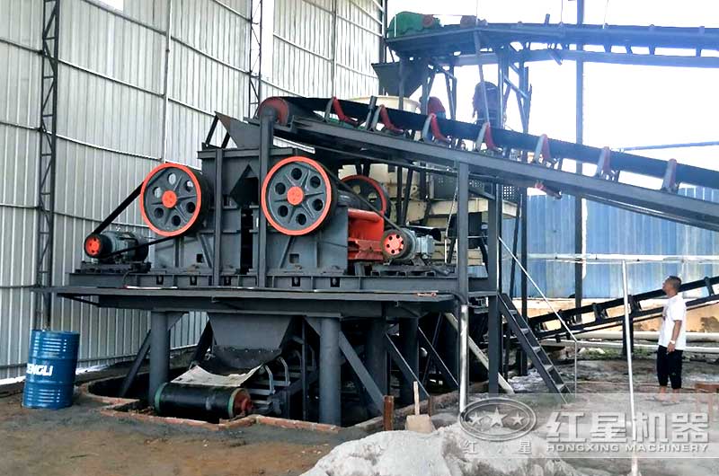 破碎現場 破碎現場