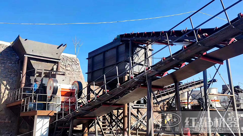 石料生產線配置:顎式破碎機+圓錐破碎機 石料生產線配置:顎式破碎機+圓錐破碎機